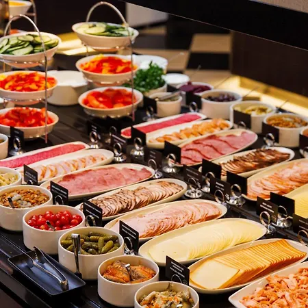 Palace Tallinn, A Member Of Radisson Individuals מלון 4*